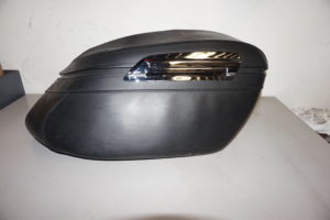 ZIJKOFFER RECHTS VOOR YAMAHA XV 1900 UIT 2008