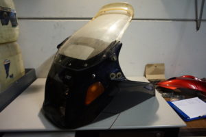 KOPSTUK KUIP MET RUIT EN KNIPPERLICHTEN BMW K 100 / 75 RT/LT