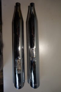 VANCE & HINES UITLAAT DEMPERS HARLEY DAVIDSON ROADKING 1340